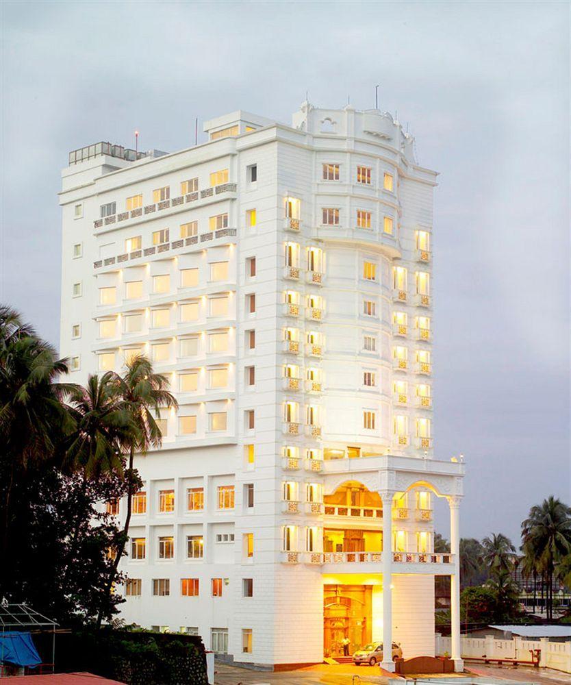 Joys Palace Hotel Thrissur Dış mekan fotoğraf